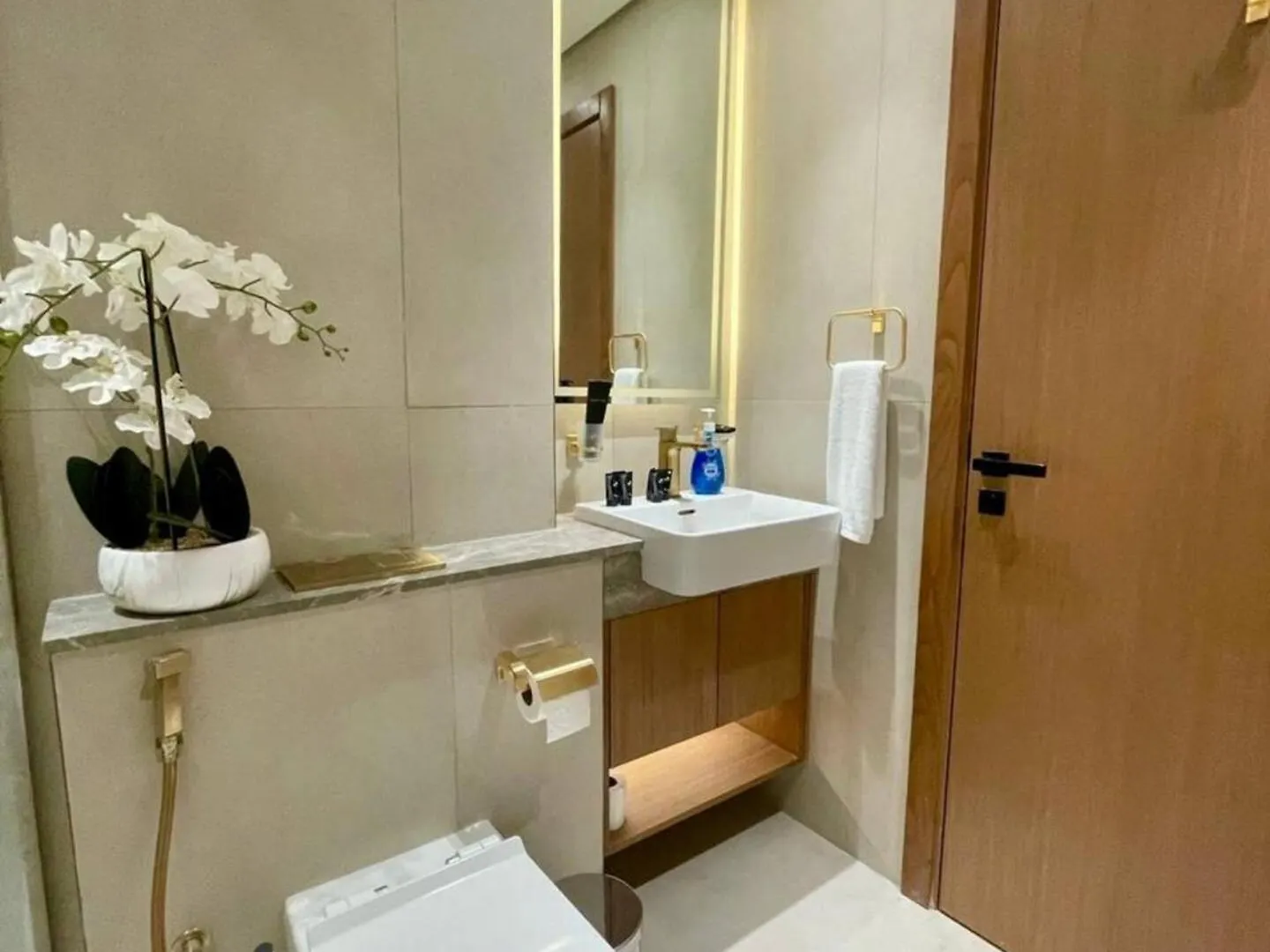 Brand New Cozy 2Br Apartment In Jvc With Balcony Dubai